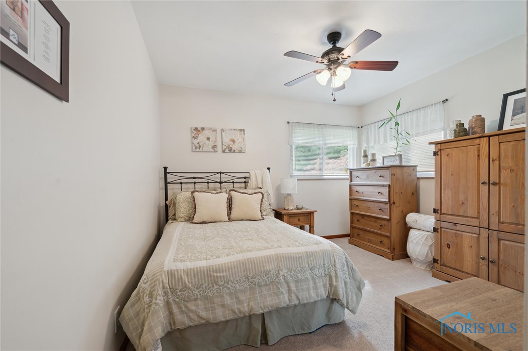 2340 Green Valley Drive, Toledo, Ohio image 18