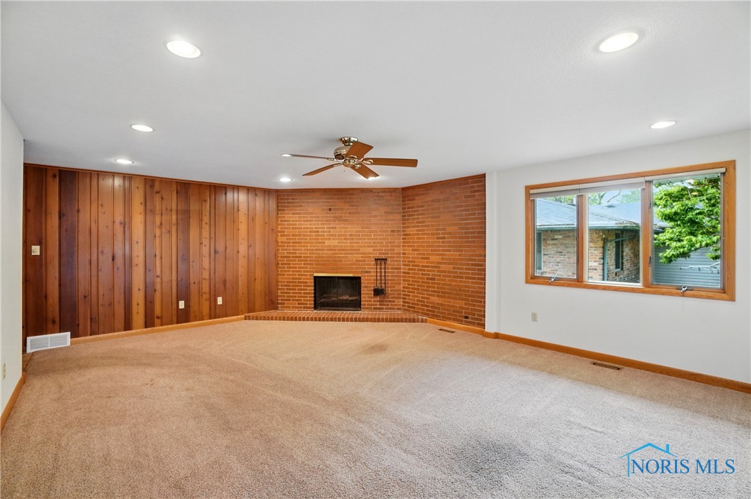 426 Hillcrest Drive, Bowling Green, Ohio image 15