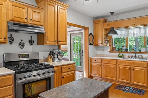Tiny photo for 513 North Street, Waterville, OH 43566 (MLS # 6136668)