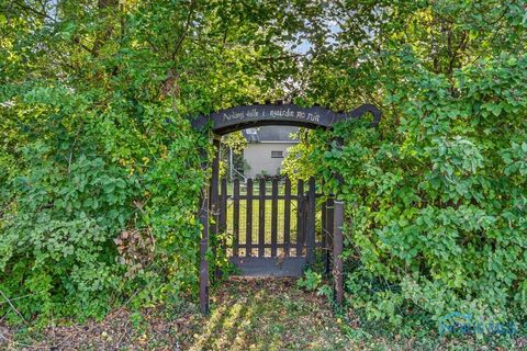 Tiny photo for 513 North Street, Waterville, OH 43566 (MLS # 6136668)