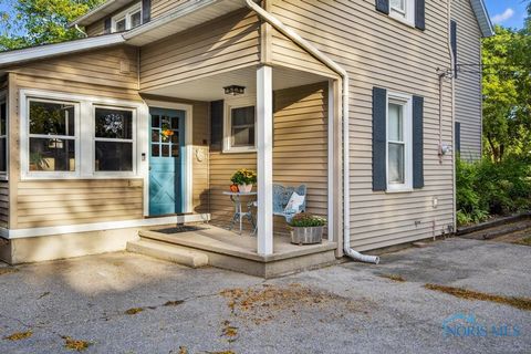 Tiny photo for 513 North Street, Waterville, OH 43566 (MLS # 6136668)