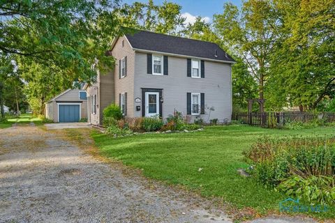 Photo of 513 North Street, Waterville, OH 43566 (MLS # 6136668)