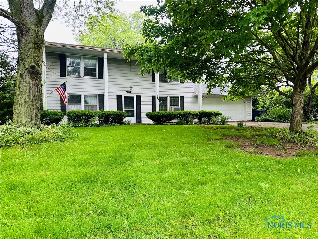 207 Huntington Drive, Bryan, Ohio image 1