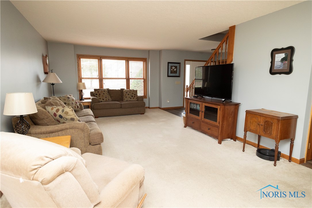 1405 Cypress Lake Lk, Findlay, Ohio image 18
