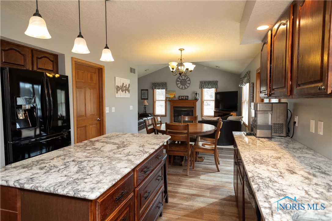1405 Cypress Lake Lk, Findlay, Ohio image 24