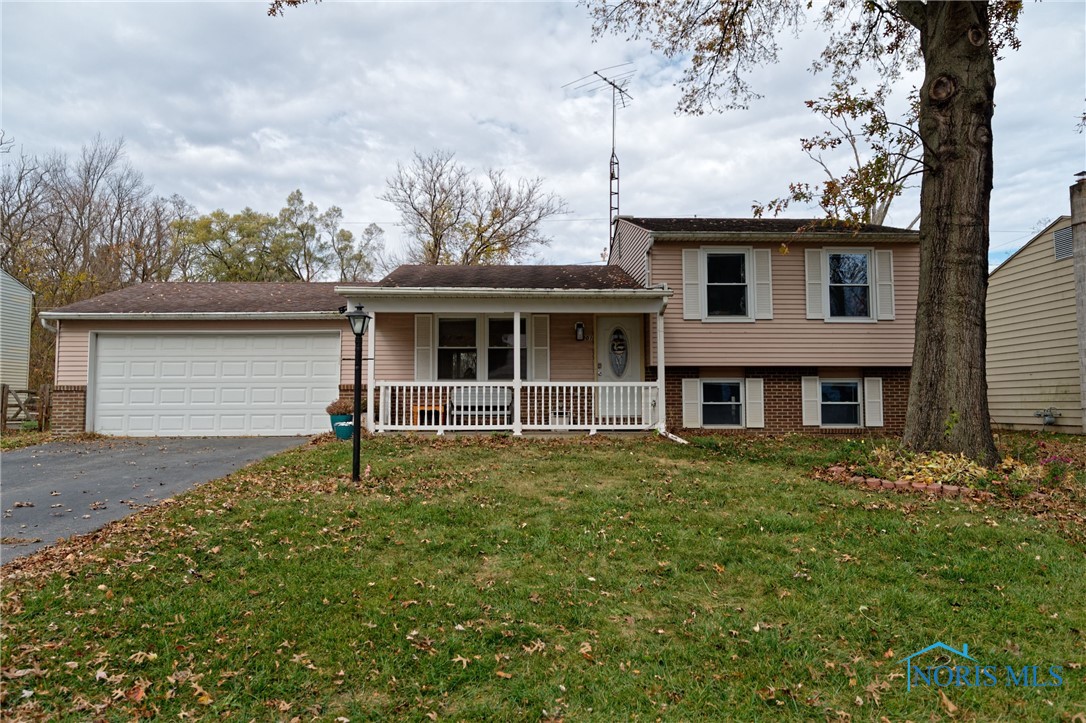 201 Marshall Drive, Swanton, Ohio image 1