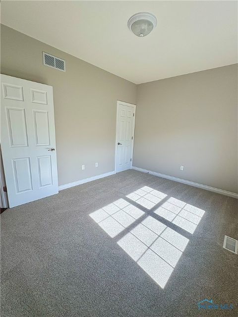 Tiny photo for 5120 Lake Breeze Lane, Maumee, OH 43537 (MLS # 6136520)