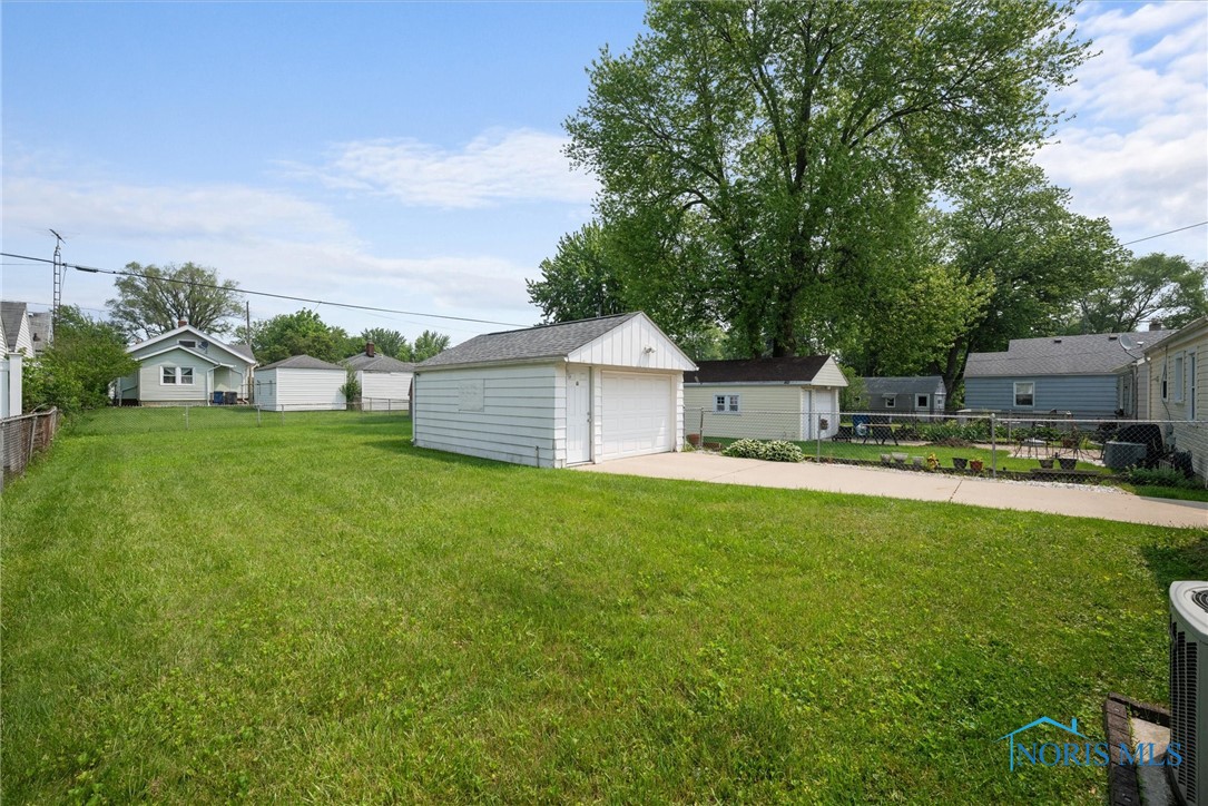 1122 Cribb Street, Toledo, Ohio image 18