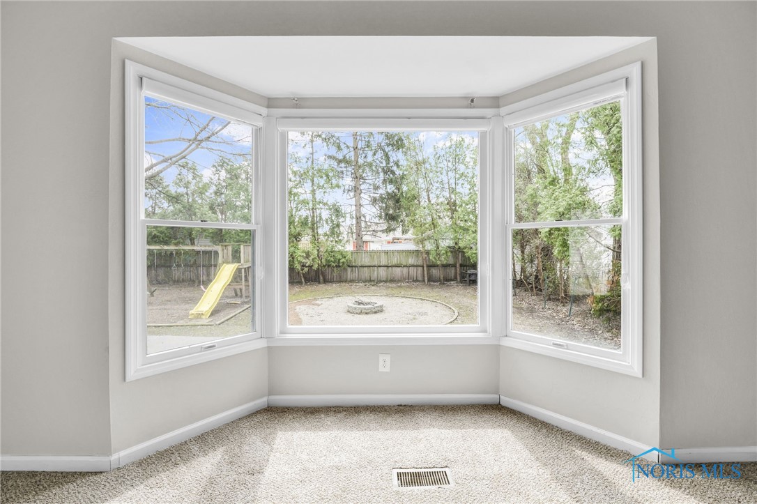 310 Dulton Drive, Toledo, Ohio image 7