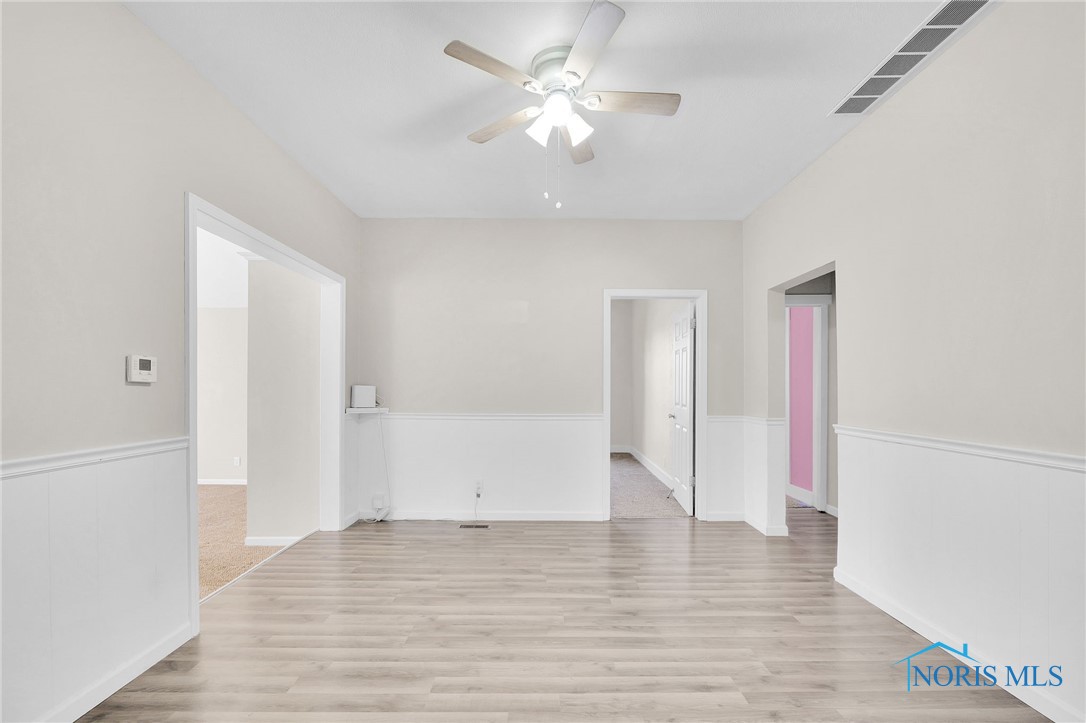 310 Dulton Drive, Toledo, Ohio image 8