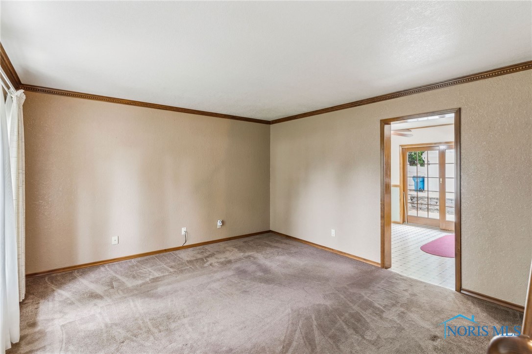 832 Maple Lane, Waterville, Ohio image 8