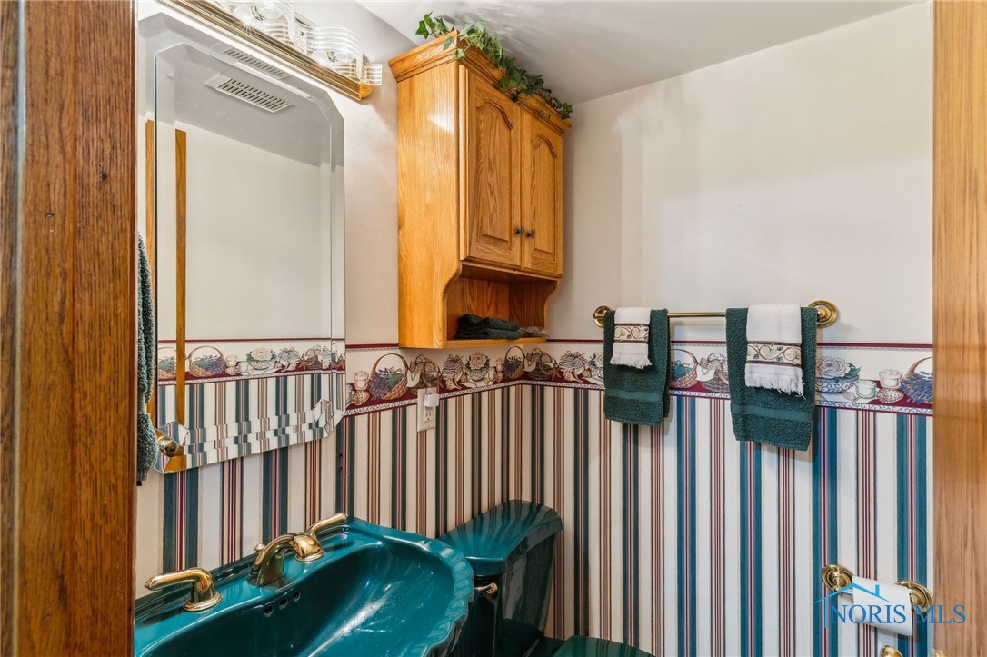 832 Maple Lane, Waterville, Ohio image 18