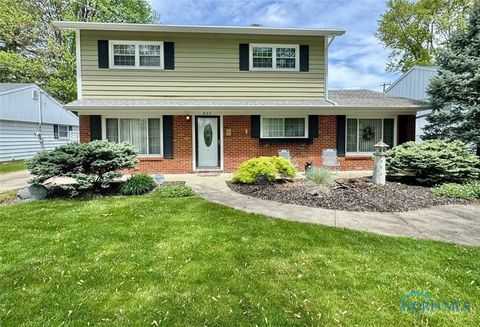 832 Maple Lane Waterville OH 43566