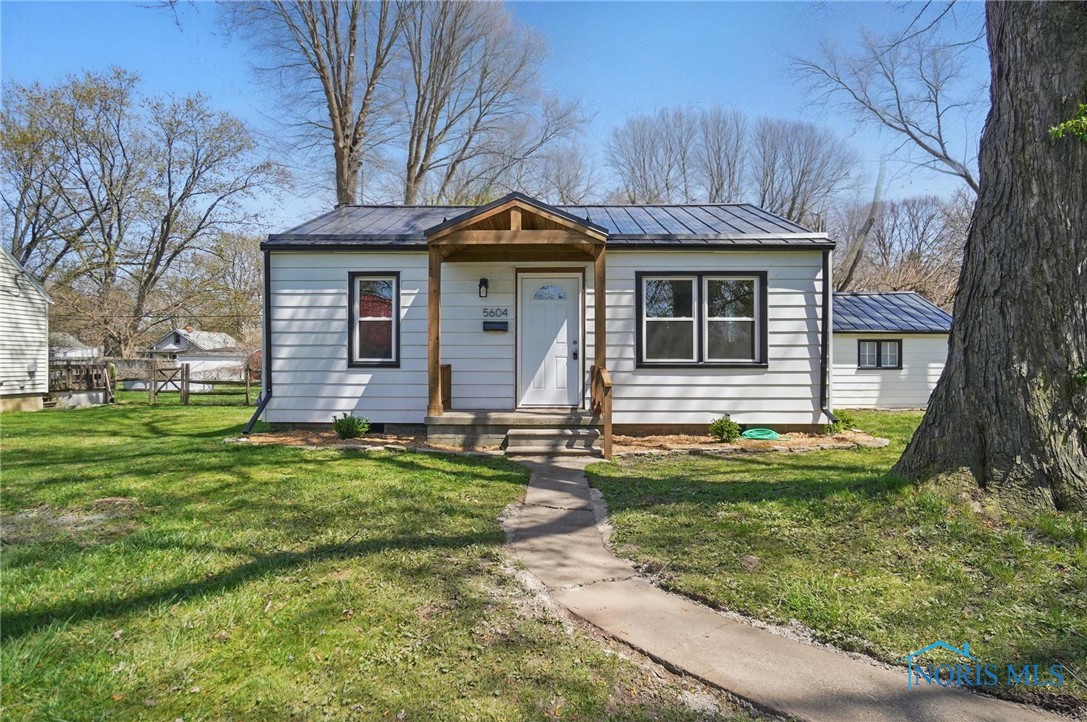 5604 Chippewa Road, Toledo, Ohio image 1