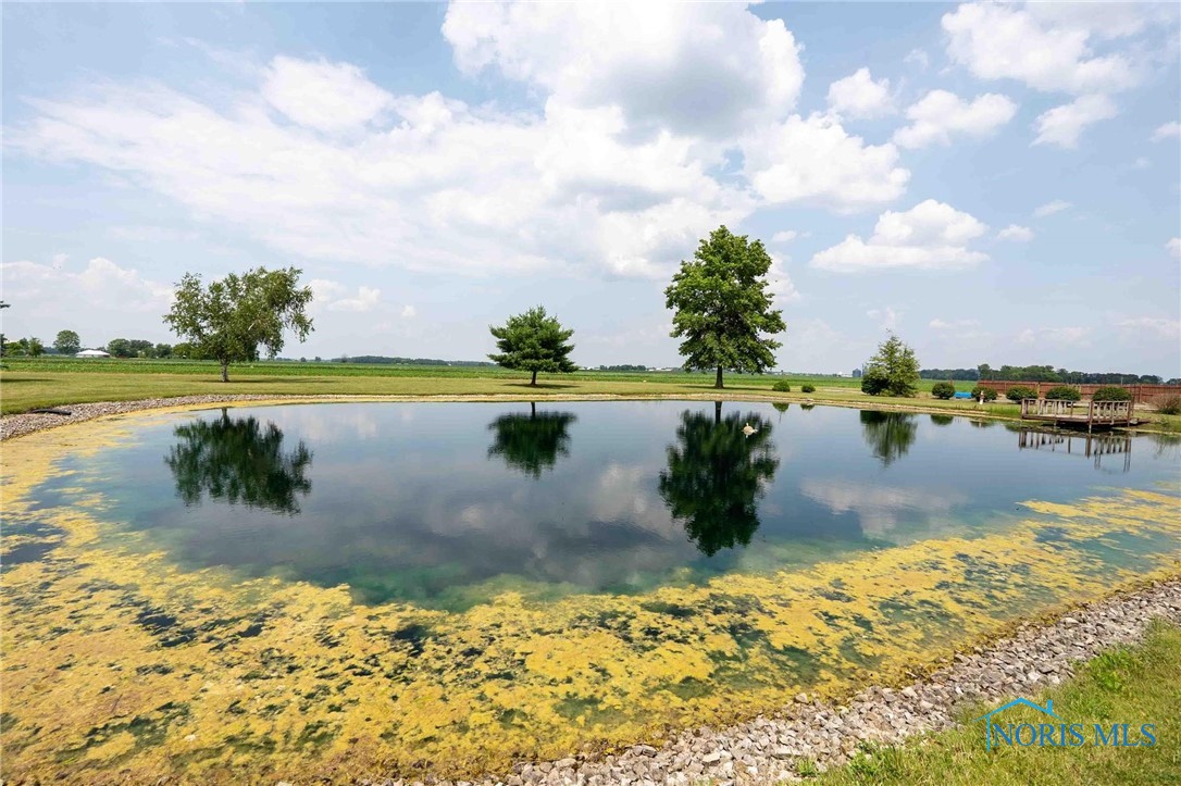 Findlay, Ohio 45840, United States, 4 Bedrooms Bedrooms, ,3 BathroomsBathrooms,Residential,Pending,165753