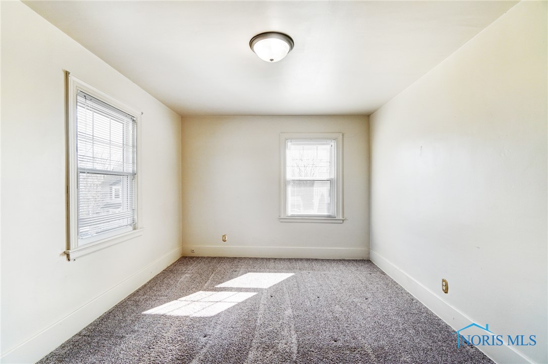 331 Hillview Drive, Rossford, Ohio image 32