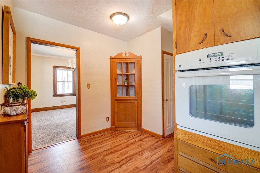 331 Hillview Drive, Rossford, Ohio image 29