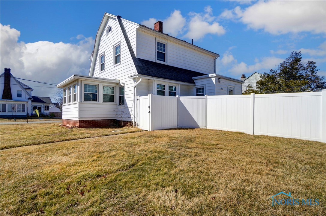 331 Hillview Drive, Rossford, Ohio image 49