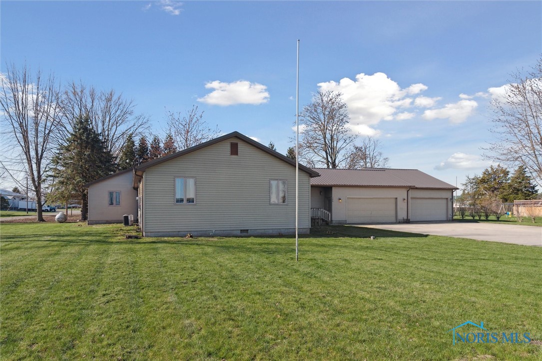 106 Saint Clair Street, Continental, Ohio image 3