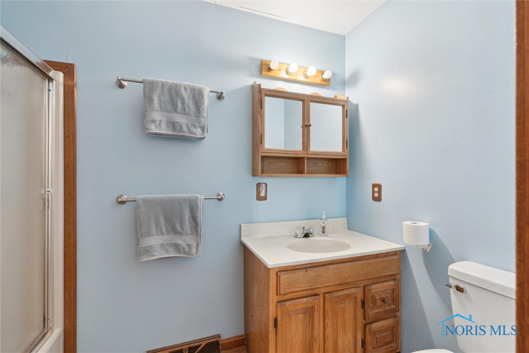 106 Saint Clair Street, Continental, Ohio image 10