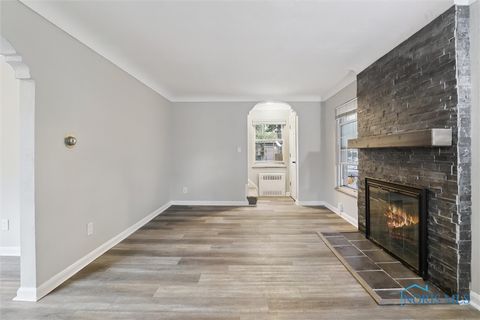 Tiny photo for 2627 Latonia Boulevard, Toledo, OH 43606 (MLS # 6136493)
