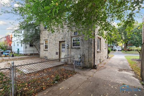 Tiny photo for 2627 Latonia Boulevard, Toledo, OH 43606 (MLS # 6136493)