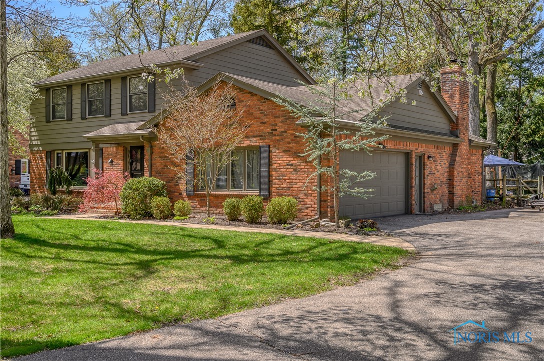 4415 Mockingbird Lane, Toledo, Ohio image 3
