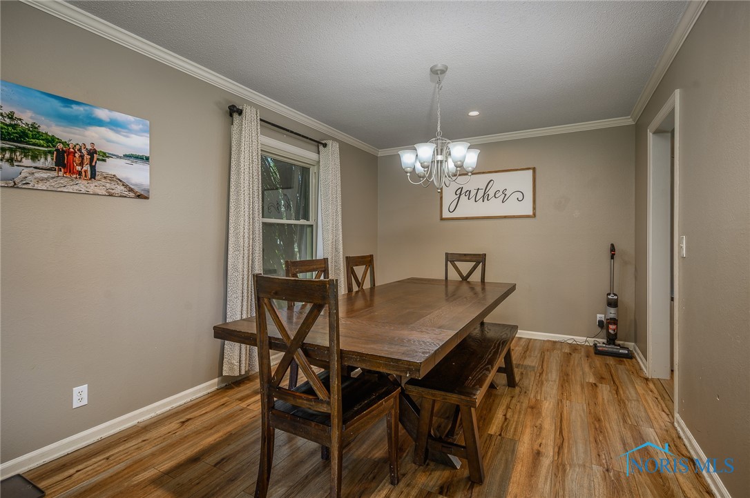 4415 Mockingbird Lane, Toledo, Ohio image 14