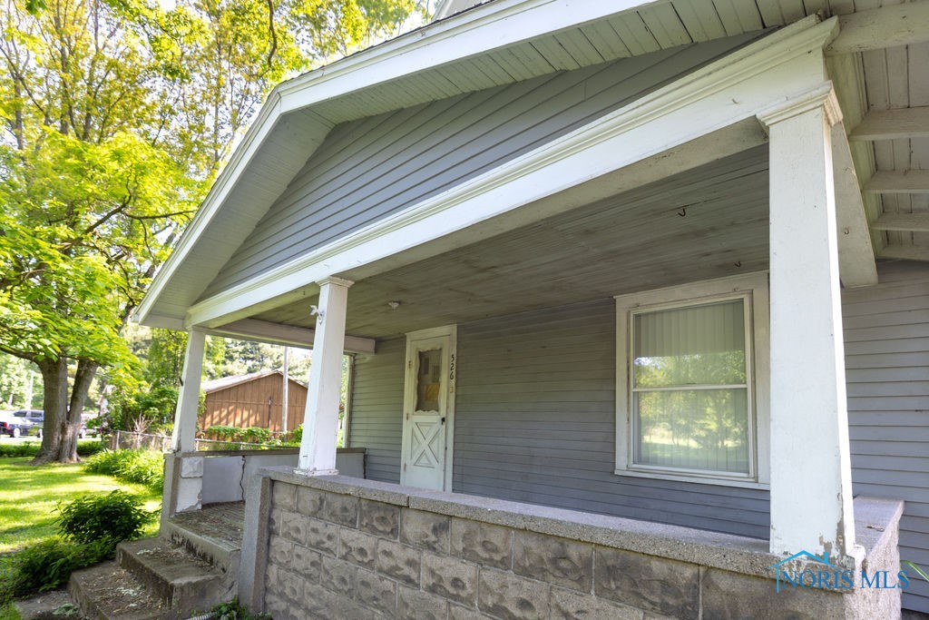 526 W Garfield Avenue, Swanton, Ohio image 3
