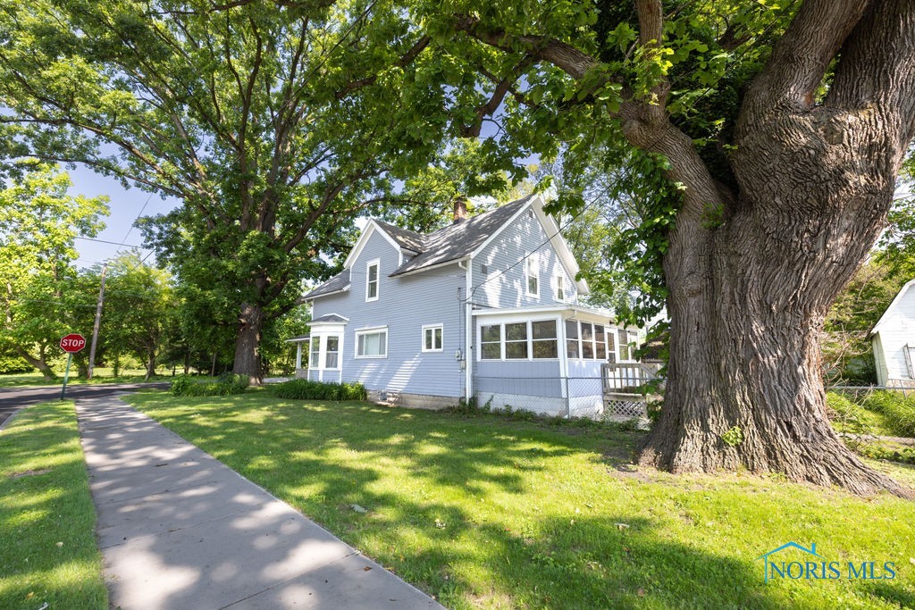 526 W Garfield Avenue, Swanton, Ohio image 6
