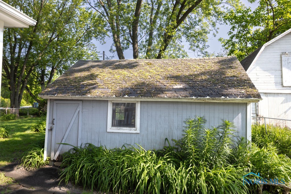 526 W Garfield Avenue, Swanton, Ohio image 16