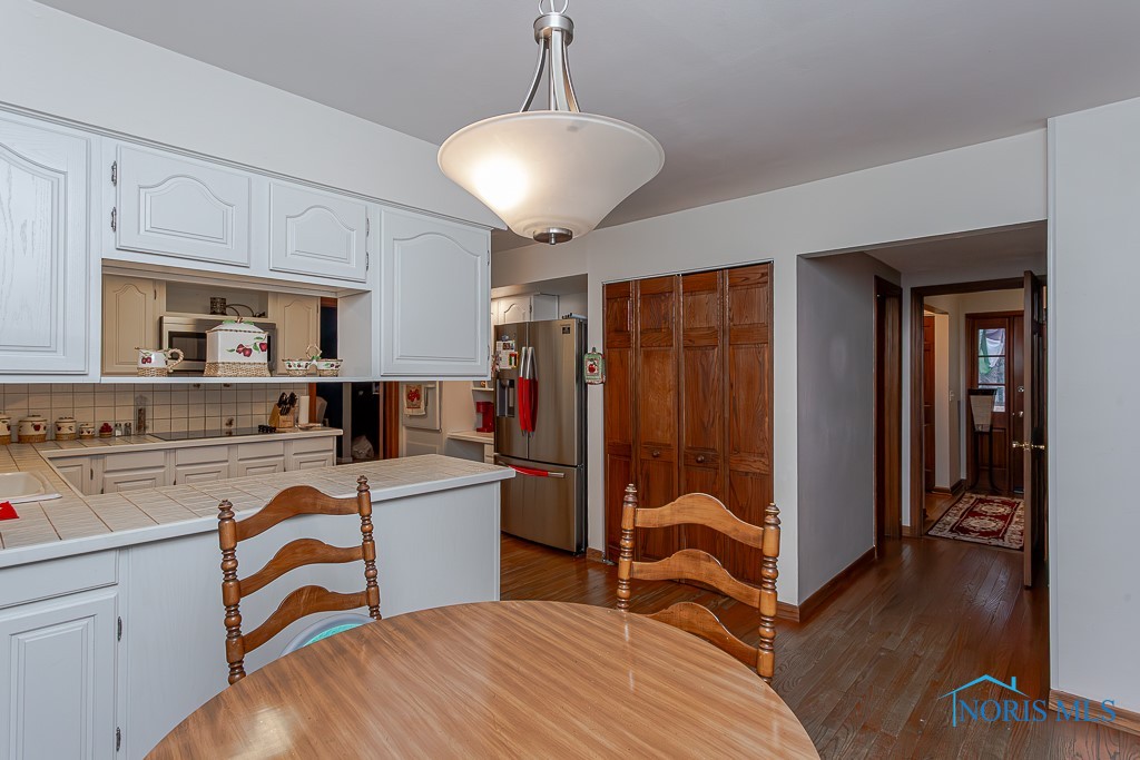 3757 N Mccord Road, Toledo, Ohio image 10
