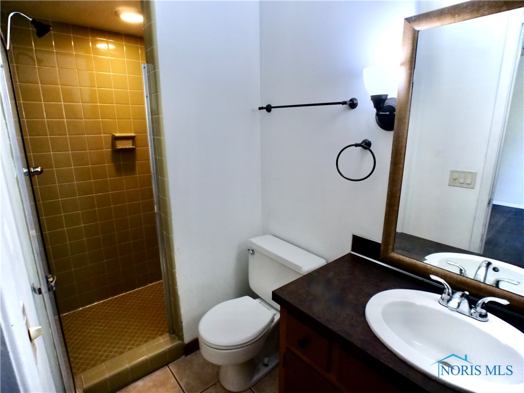 416 Donbar Drive, Bowling Green, Ohio image 26
