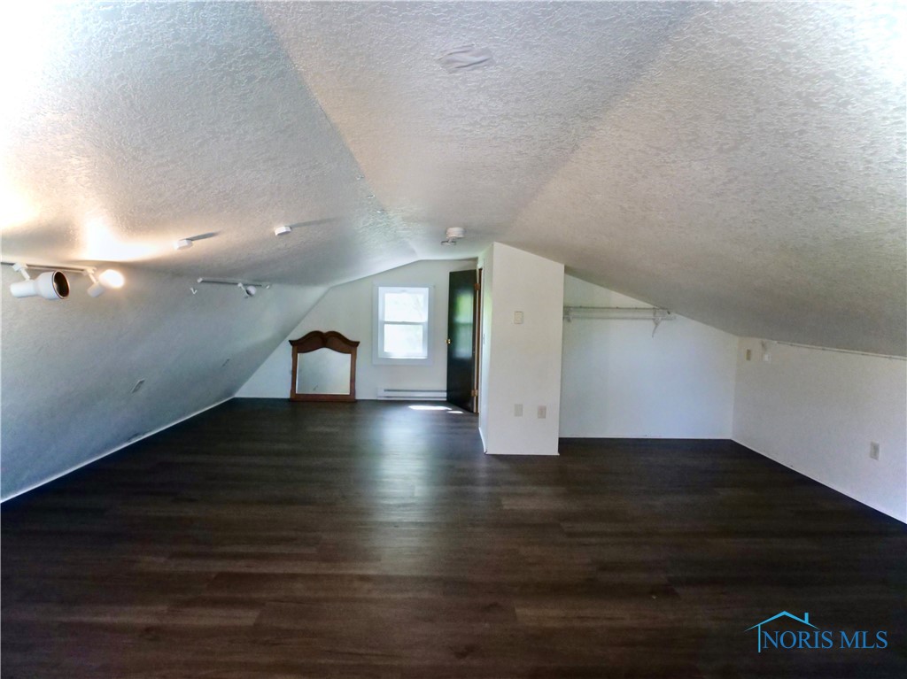 416 Donbar Drive, Bowling Green, Ohio image 27