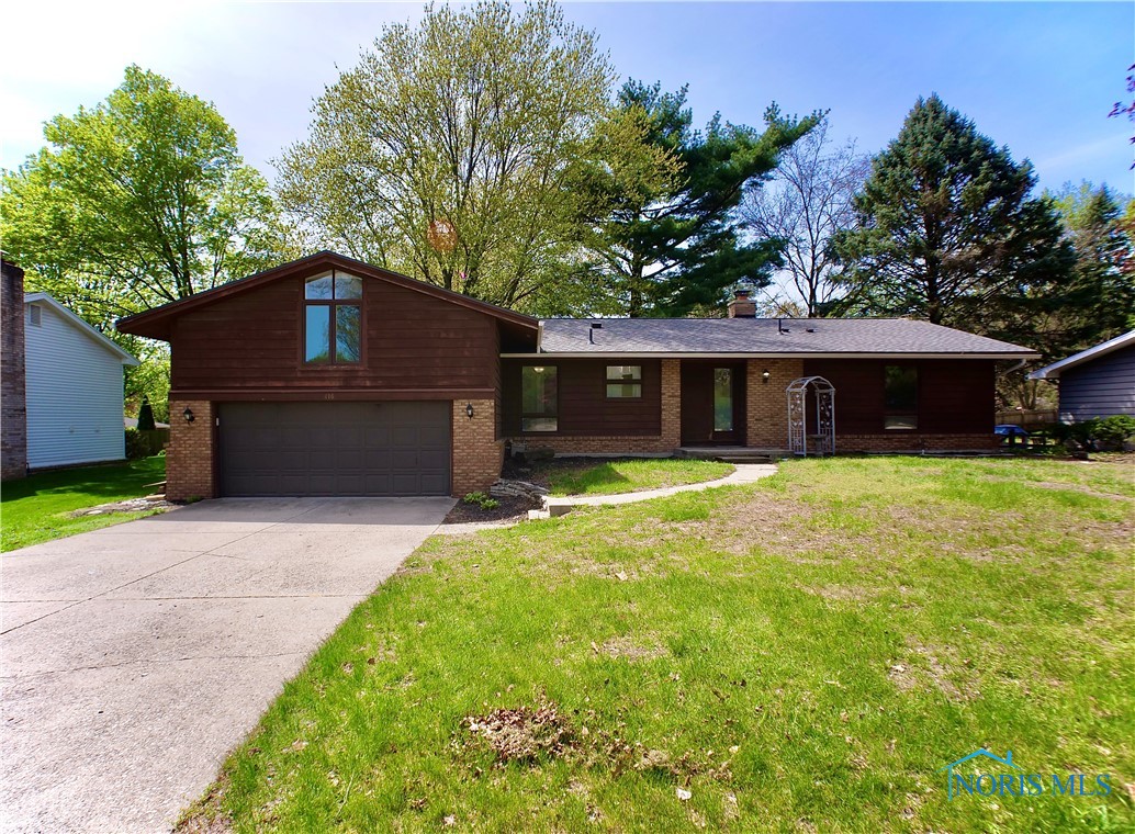 416 Donbar Drive, Bowling Green, Ohio image 1