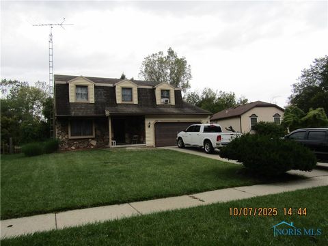 Photo of 2461 Brownlee Drive, Toledo, OH 43615 (MLS # 6136901)