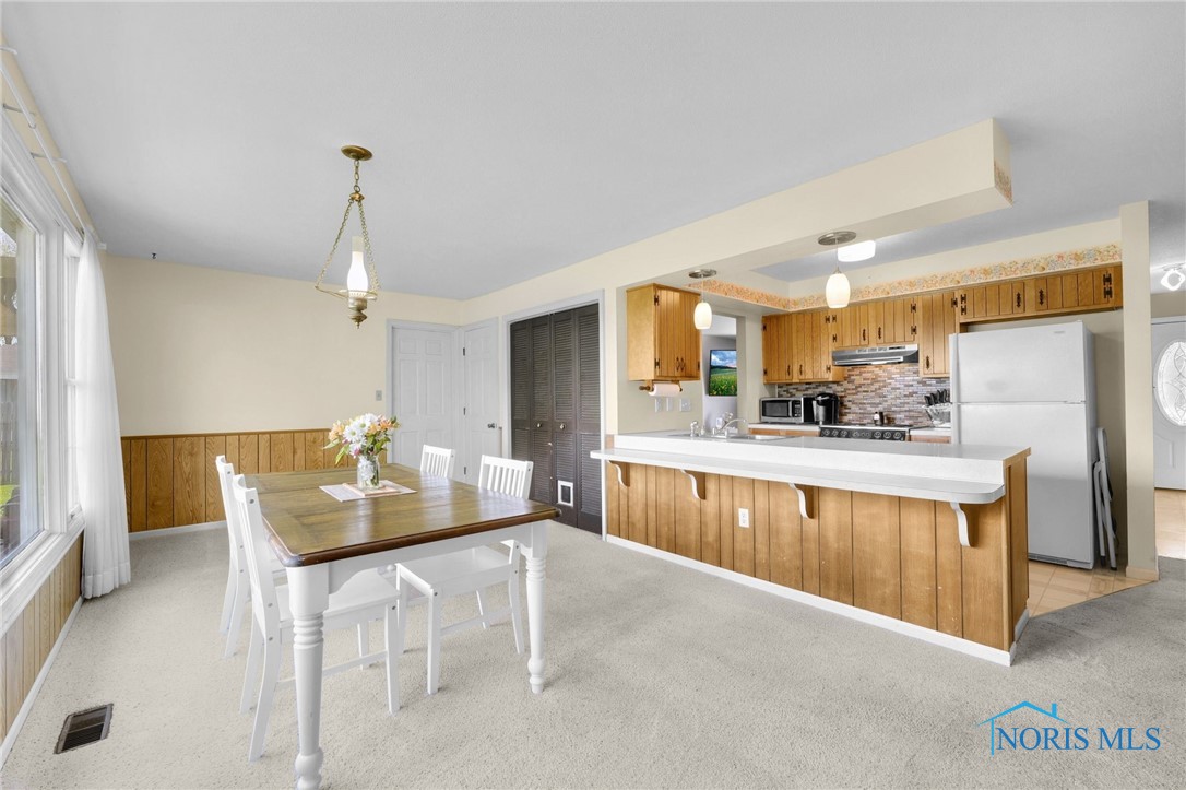 14384 Georgetown Drive, Bowling Green, Ohio image 14