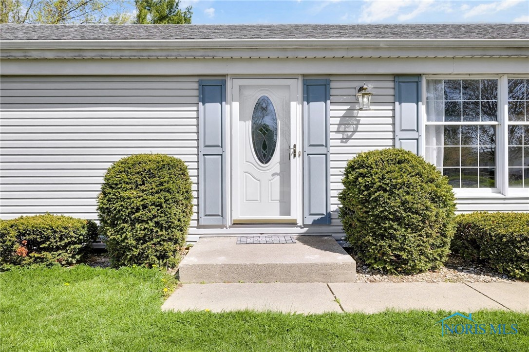 14384 Georgetown Drive, Bowling Green, Ohio image 5
