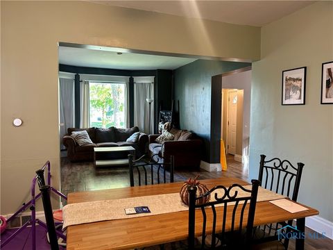 Tiny photo for 103 Clinton Avenue, Tiffin, OH 44883 (MLS # 6136832)