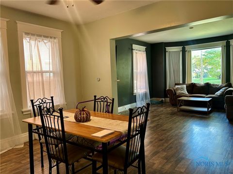 Tiny photo for 103 Clinton Avenue, Tiffin, OH 44883 (MLS # 6136832)