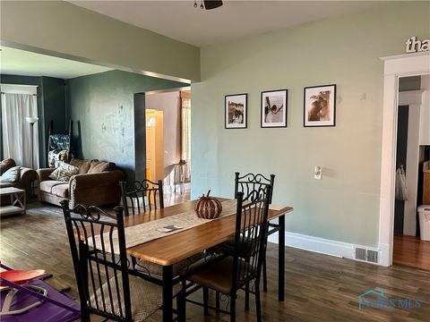 Tiny photo for 103 Clinton Avenue, Tiffin, OH 44883 (MLS # 6136832)