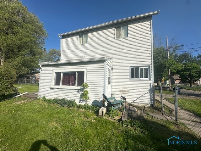 2111 Elm Street, Toledo, Ohio image 16