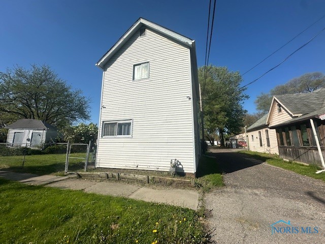 2111 Elm Street, Toledo, Ohio image 2