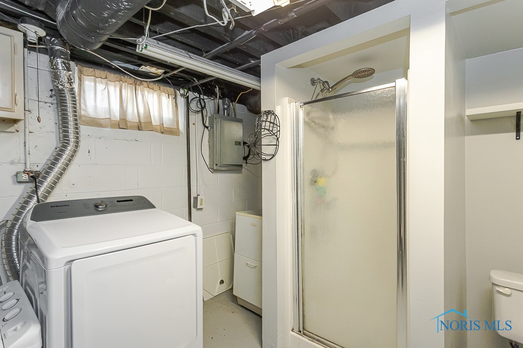 4522 Naomi Drive, Toledo, Ohio image 30