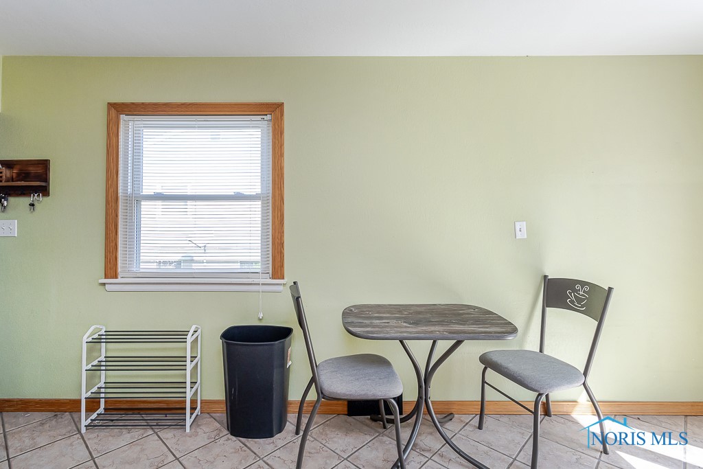 4522 Naomi Drive, Toledo, Ohio image 16