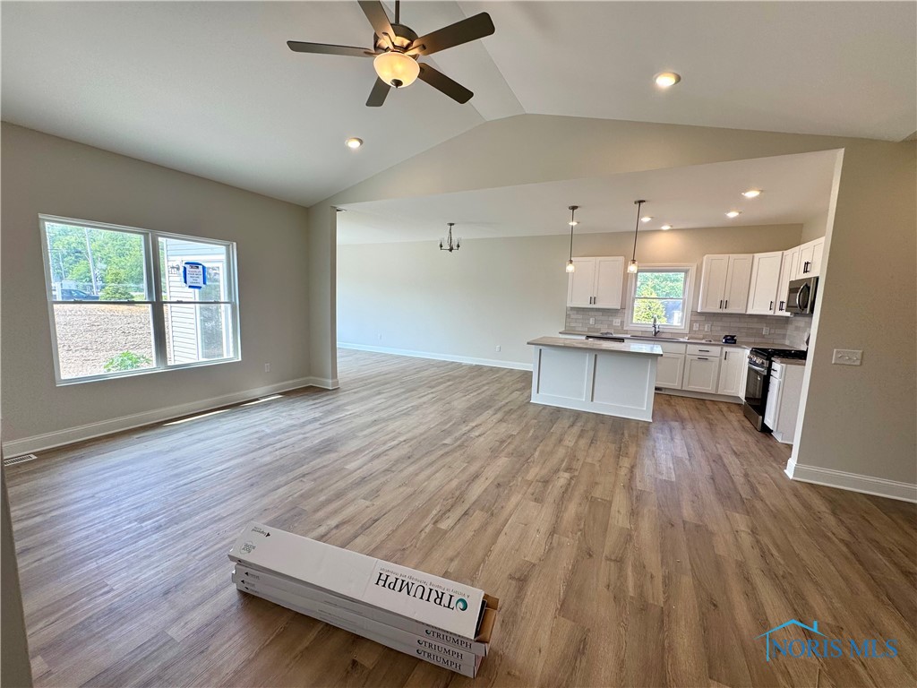 5018 Easton Drive, Oregon, Ohio image 7