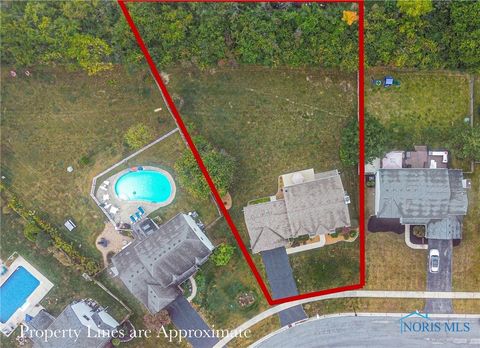 Tiny photo for 5555 Birch Hollow Court, Sylvania, OH 43560 (MLS # 6136075)