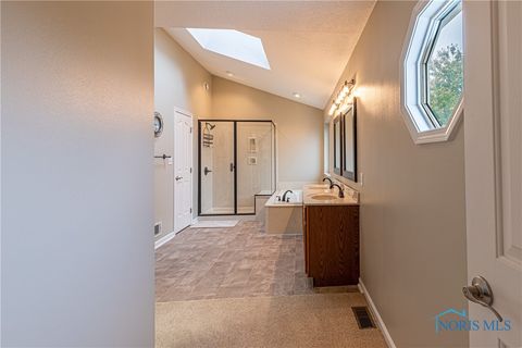 Tiny photo for 5555 Birch Hollow Court, Sylvania, OH 43560 (MLS # 6136075)