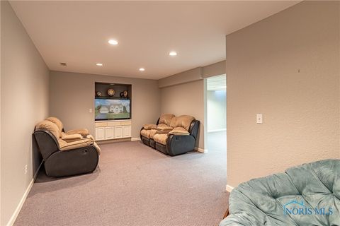 Tiny photo for 5555 Birch Hollow Court, Sylvania, OH 43560 (MLS # 6136075)