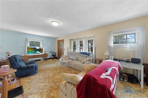 Tiny photo for 125 Cherry Street, Wauseon, OH 43567 (MLS # 6131580)